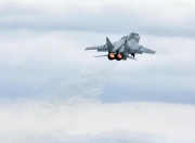 雷火电竞亚洲先驱-老鹰轻取辽宁队，福克斯总决赛接管，篮球世界的跨洋交响曲