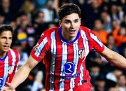 雷火电竞简介-瓦伦西亚翻盘里昂，阿尔瓦雷斯惊艳世界的简单介绍