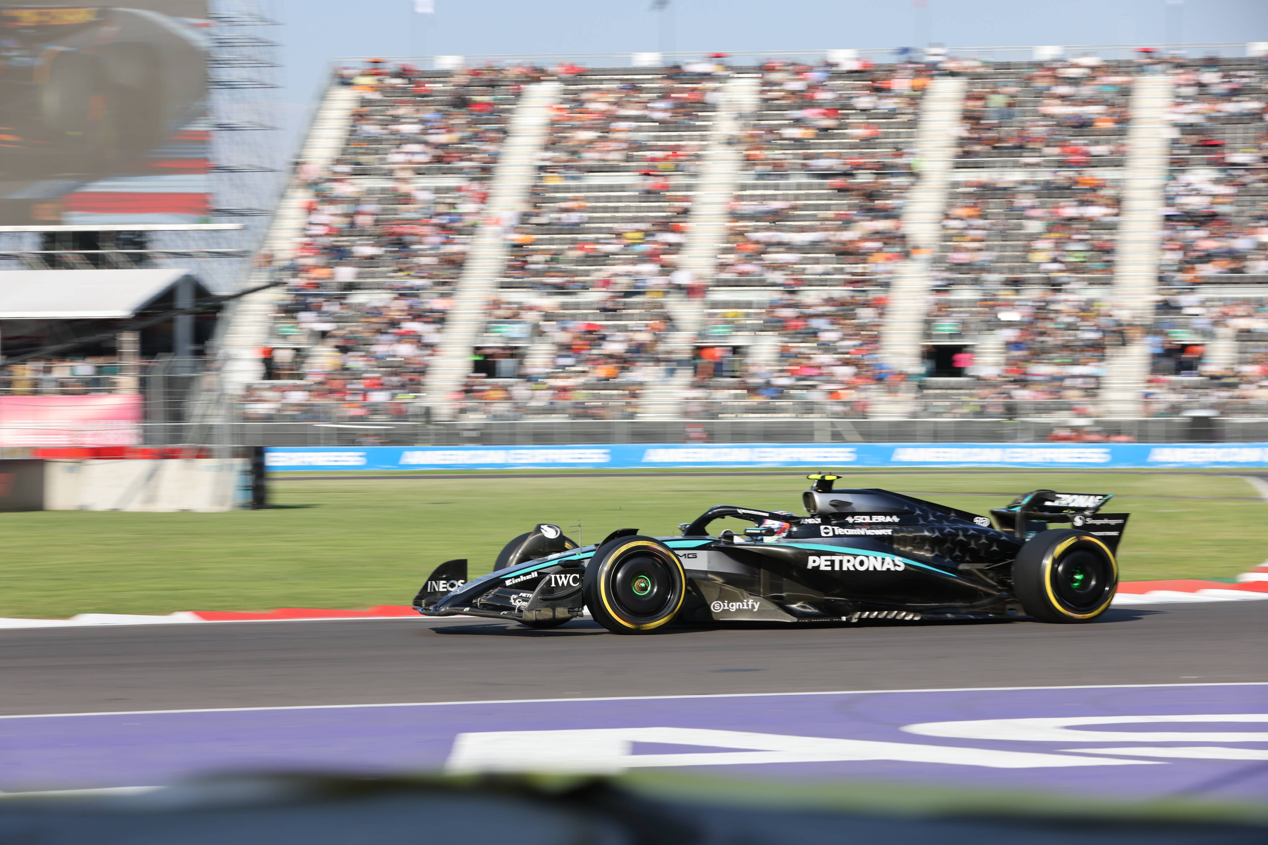 梅赛德斯碾压红牛二队，诺里斯统治全场的简单介绍